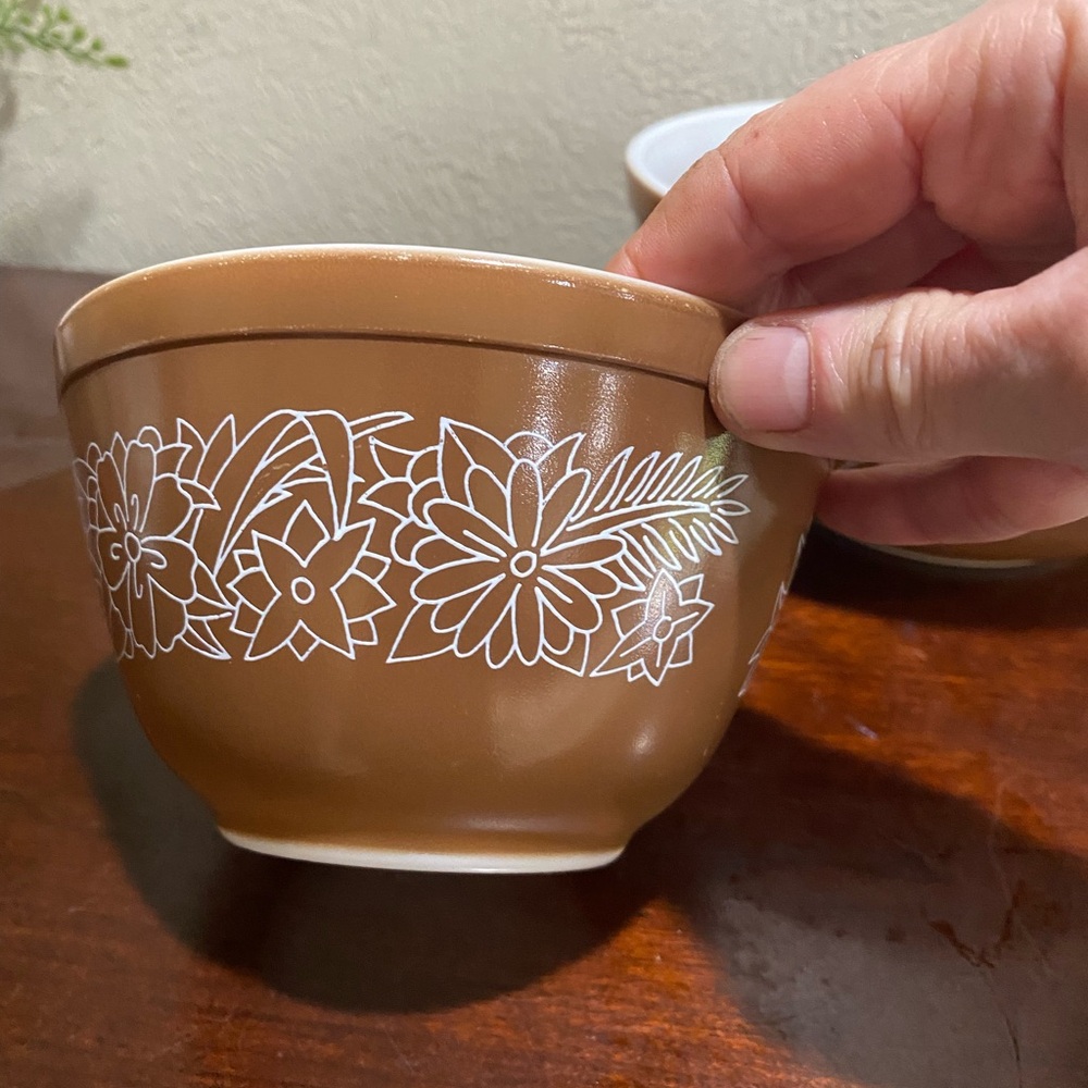 Vintage, Pyrex, 3 Piece Nesting Bowl Set from the 1970s Woodland collection - Picture 3 of 10